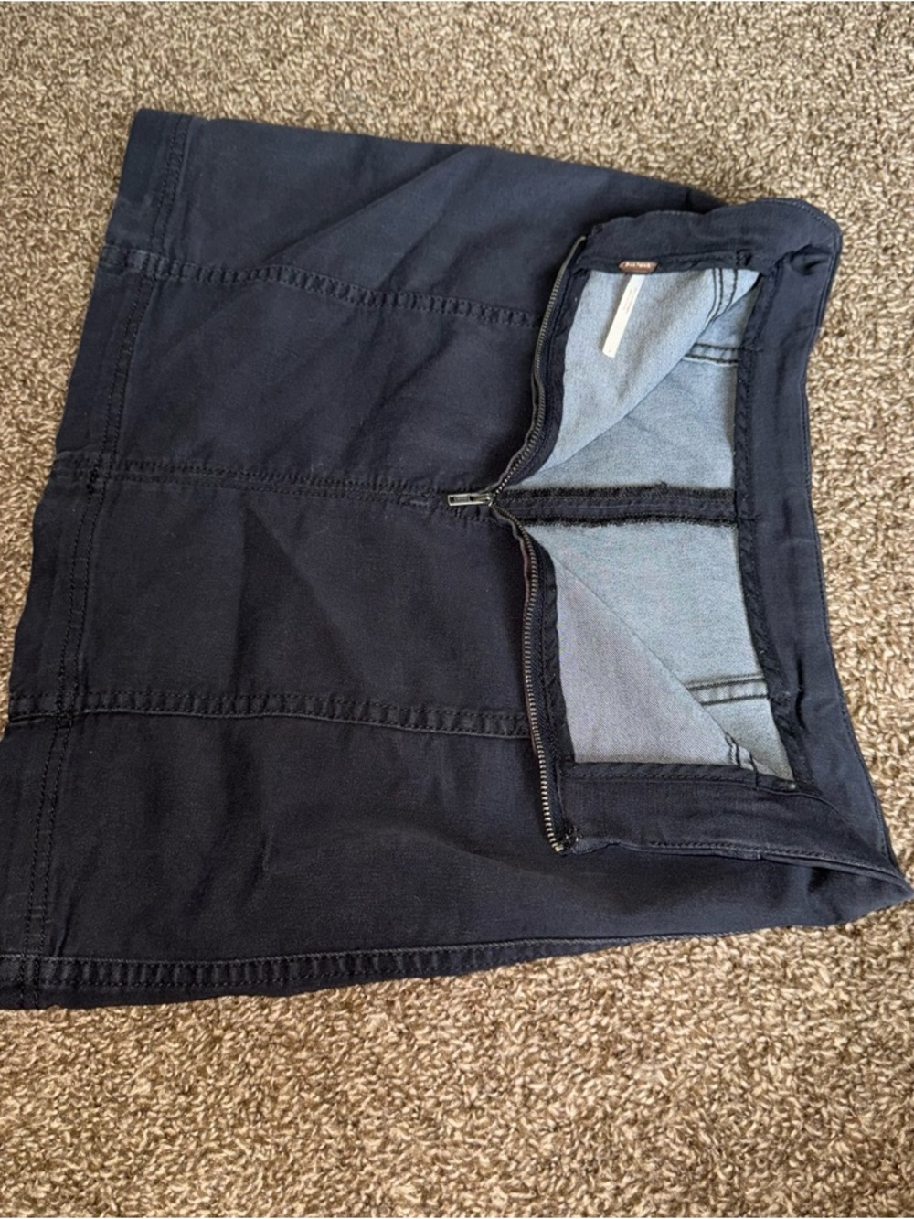 Free People Black Mini Skirt Sz 6 ~ Stylish - Picture 9 of 14